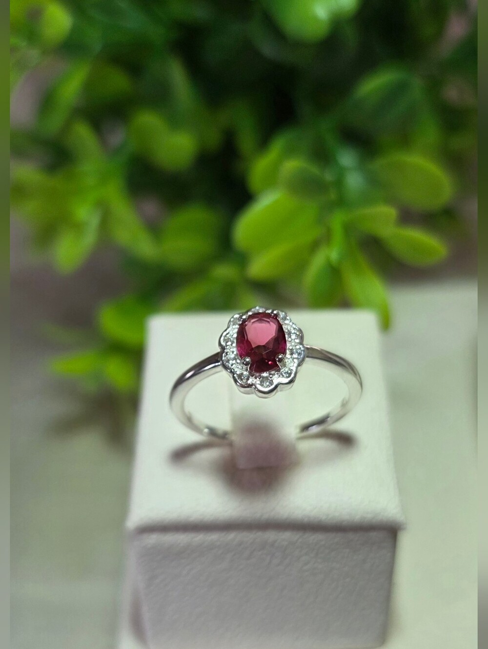 Sterling Silver S925 Pink Garnet Halo Ring